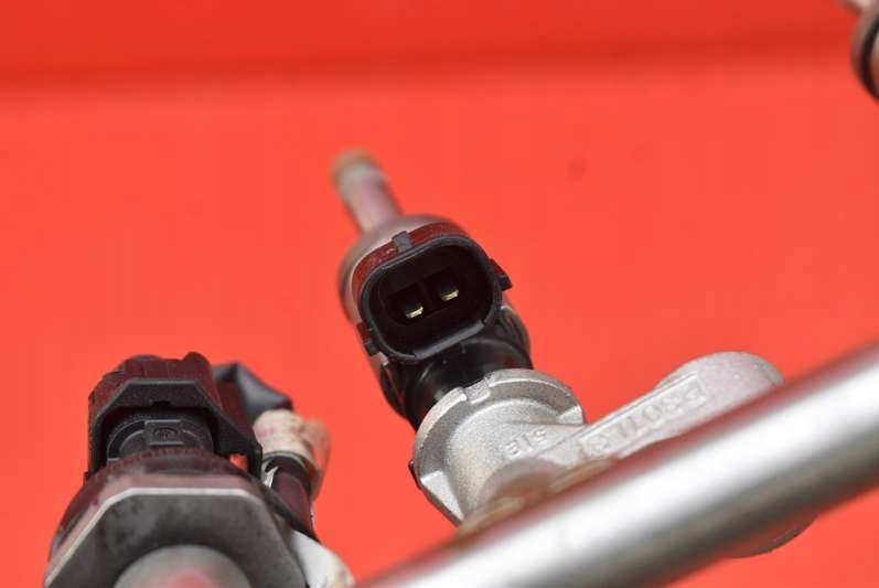 фото №8, Молдинг упорскування інжектор 06n0417 mazda mx5 mx-5 iv nd 1.5 skyactiv 131 km