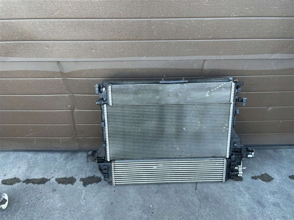 фото №1, Комплект радіатор радіатор 2.3 dci fwd renault master iii 3 movano b 14-23