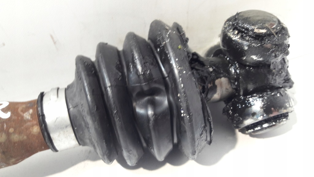 Ford fiesta mk8 st приводной вал правый  перед длинная Оригинал