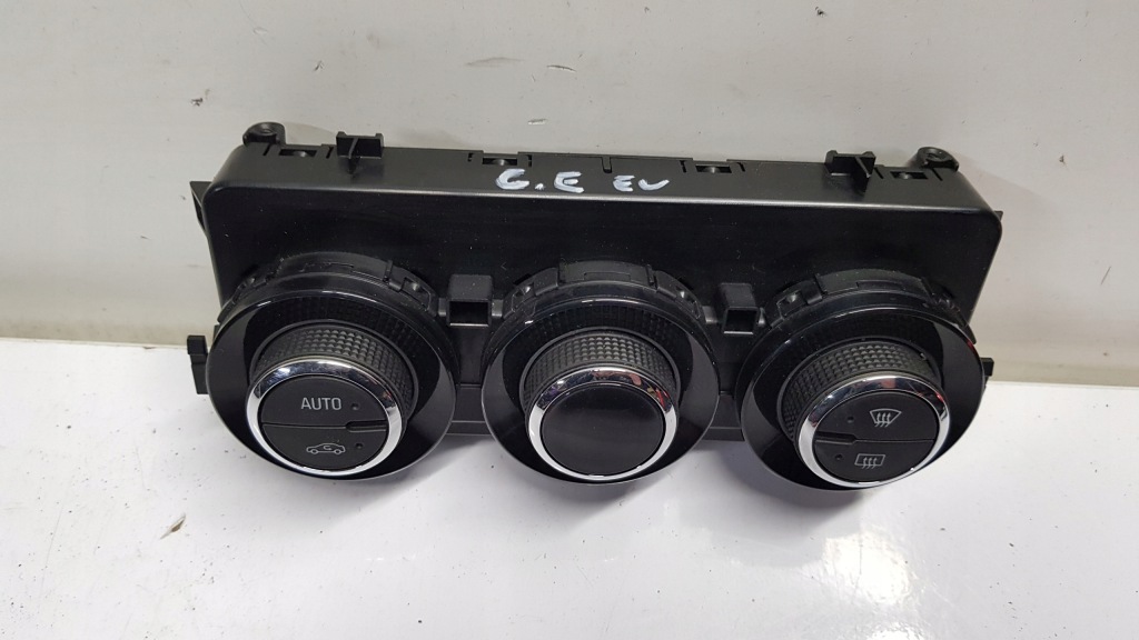 фото №1, Панель кондиционера opel corsa e 13468064