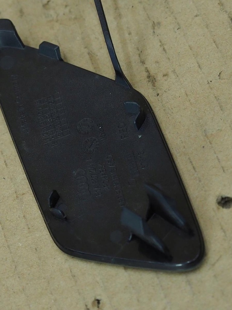 фото №10, Audi q2 lift заглушка бампера фаркоп перед