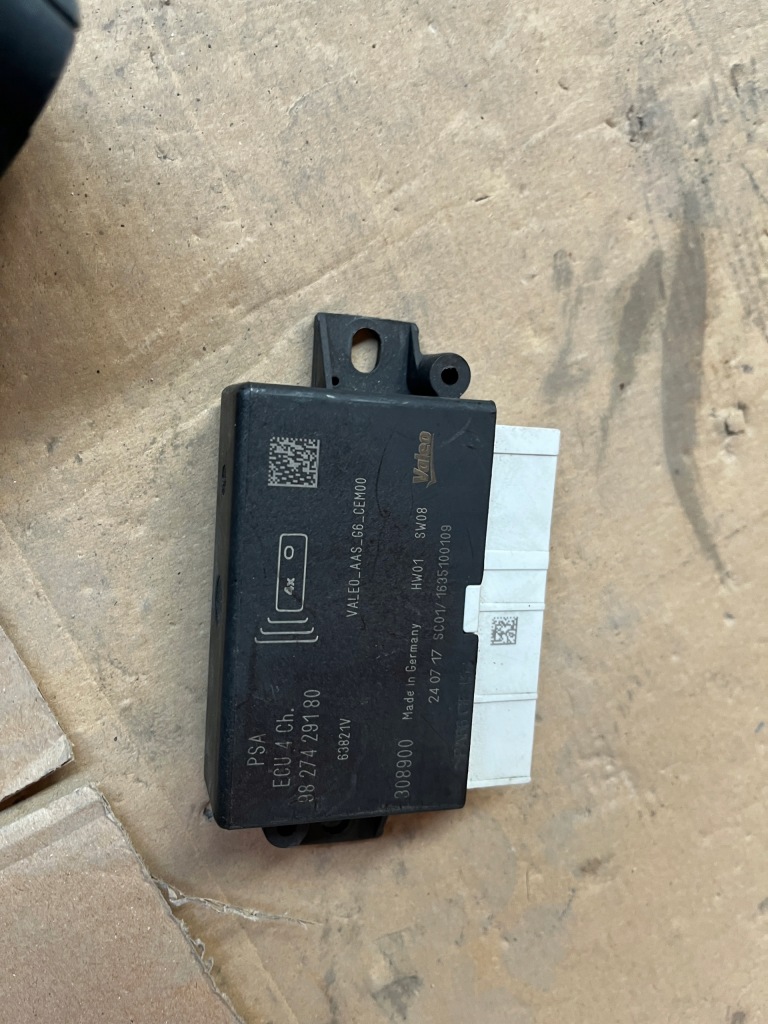 Купити Модуль pdc citroen peugeot 9827429180