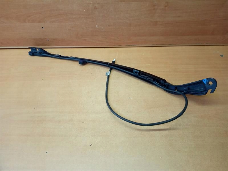 фото №1, Рычаг дворники правое alfa romeo stelvio eu