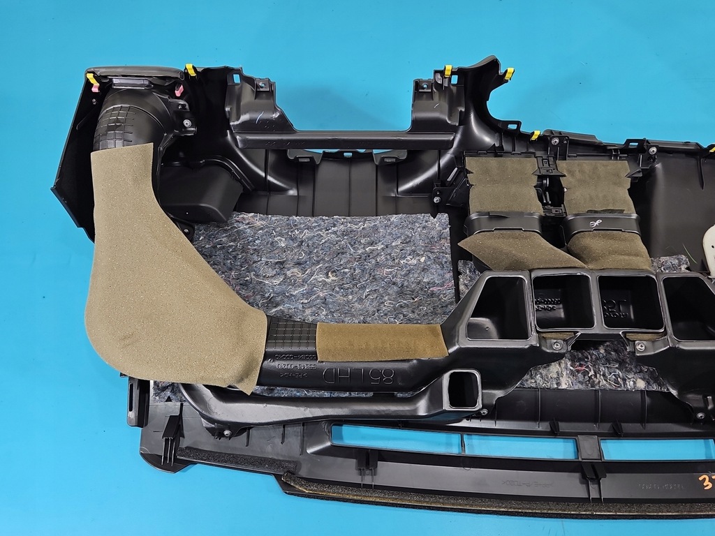 фото №9, Приборная панель приборная подушка безопасности пассажира приборная панель toyota yaris iii 11-14 europa