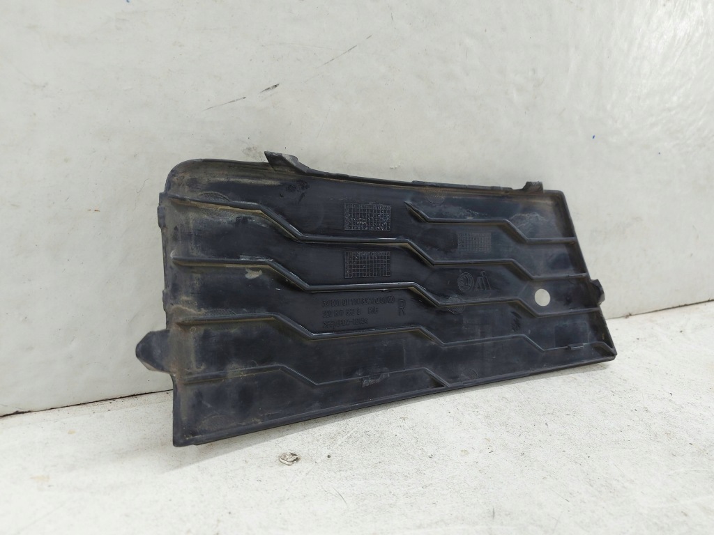 фото №8, Skoda octavia mk3 iii 5e0 решётка бампера правого перед