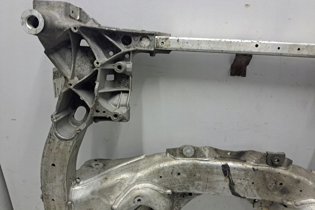 фото №11, Підрамник передні bmw 5 f10 6796693 2012