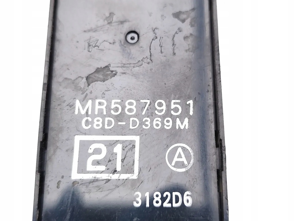 фото №7, Mitsubishi l200 кнопки окон 2014 pickup 4/5dr mr587951 c8d-d369m 07-15