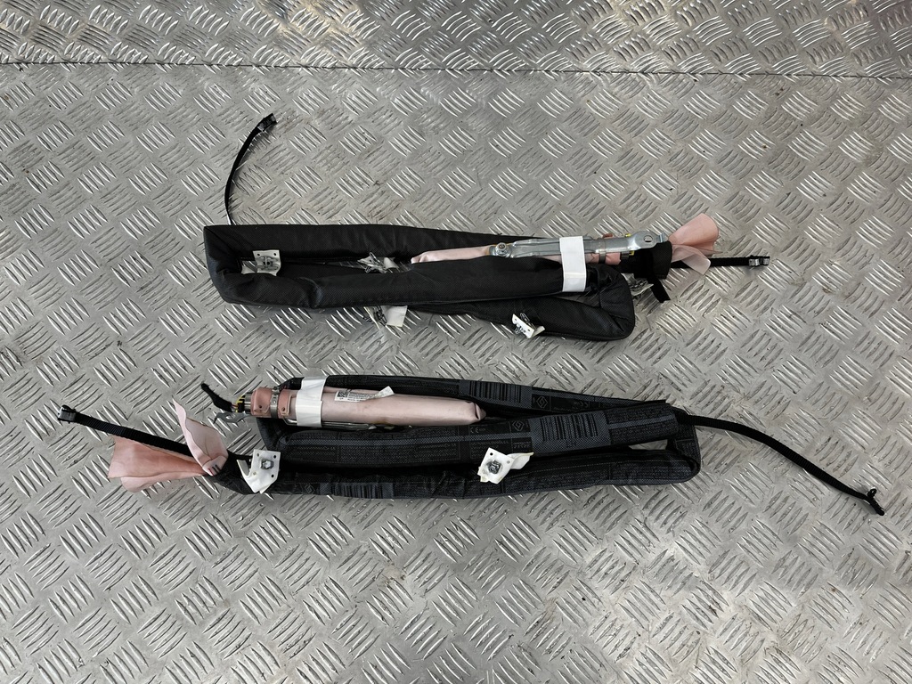 фото №1, Шторка безопасности правая подушка безопасности dacia duster ii 18-