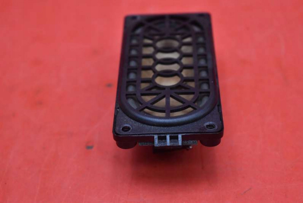 фото №6, Динамік панелі 8p0035362 audi a3 8p 04-08