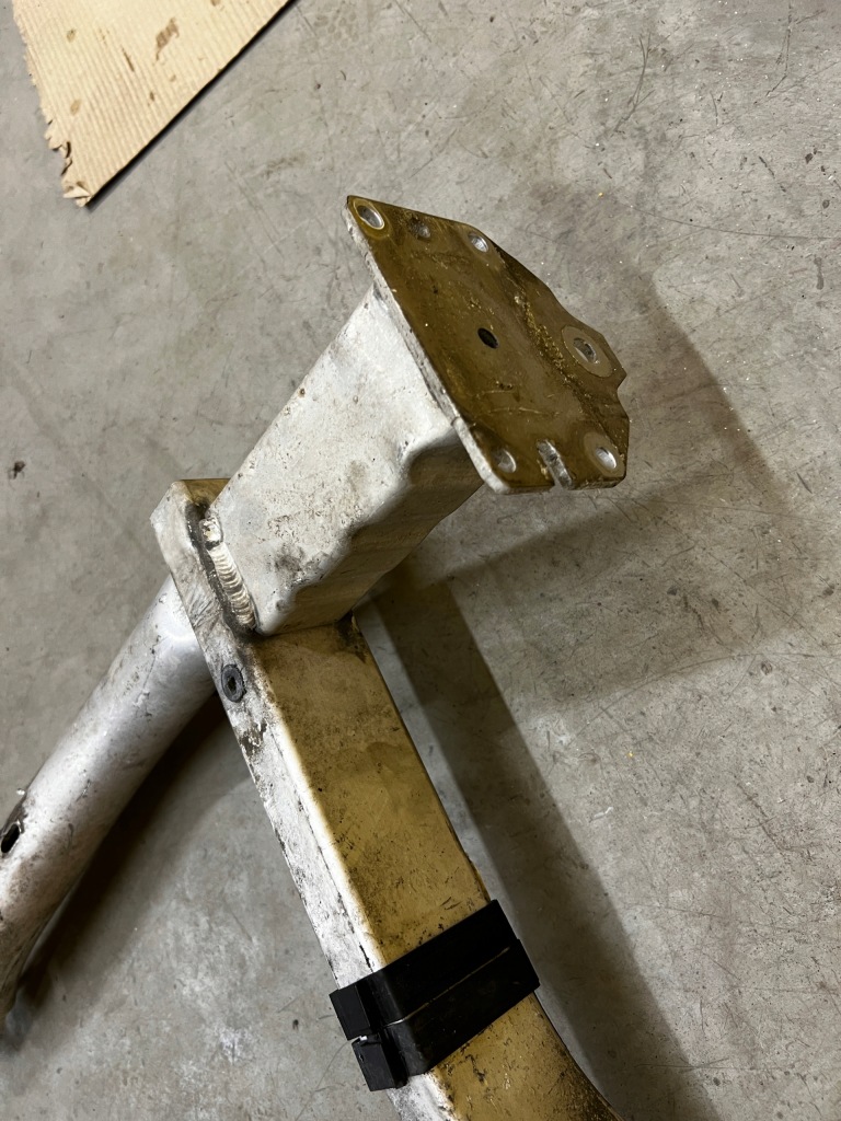 фото №5, Балка pod радиатор kły зона peugeot 508 i lift