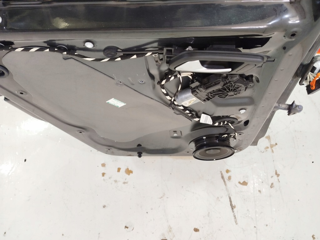 фото №7, Двері лівий задня vw amarok 2h 2010-17r lc9x повний w колір !