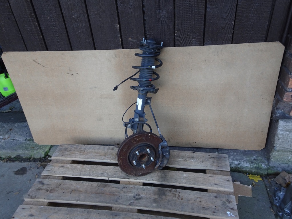 фото №1, Kia optima iv 1.7 mcperson поворотный кулак правый перед