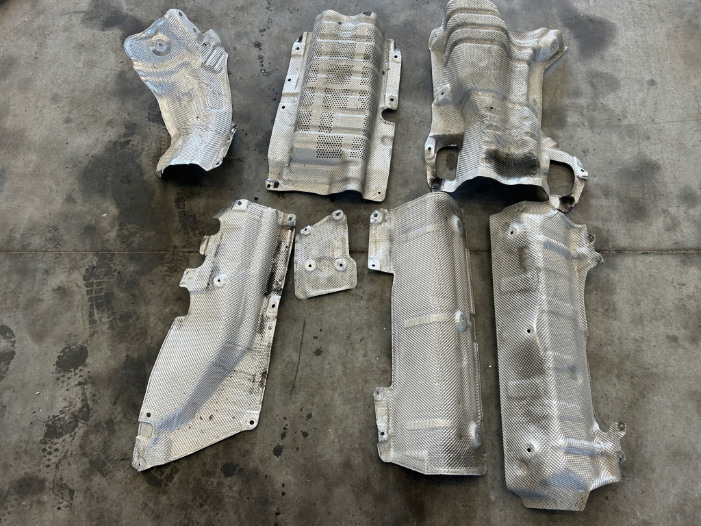 фото №1, Bmw 2 f22 2.0 245km usa защита тепловые