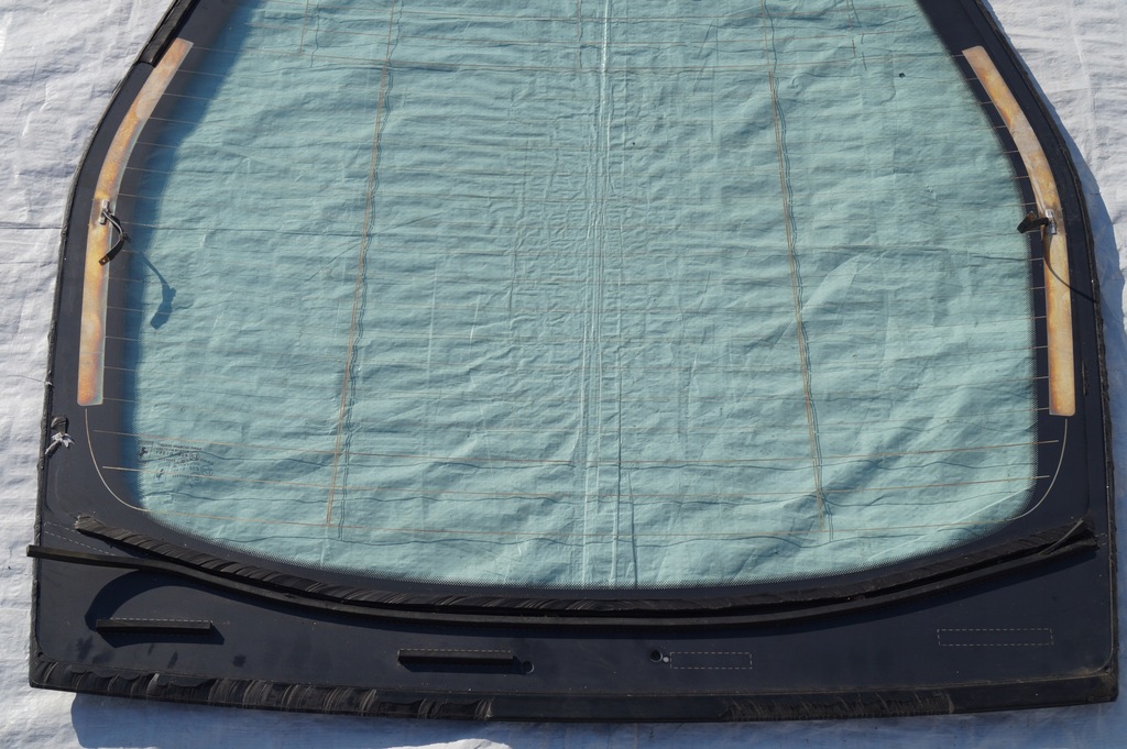 фото №8, Стекло кузовная задняя задняя ferrari 812 superfast