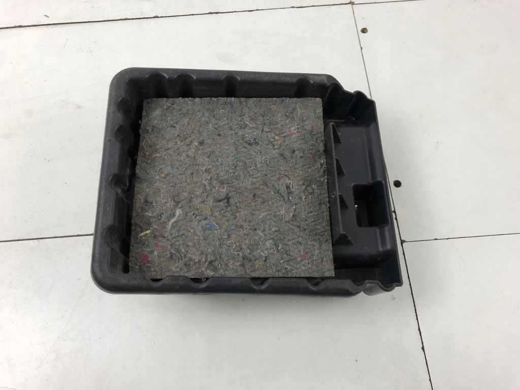 фото №1, Scenic ii защита вкладка 8200183117