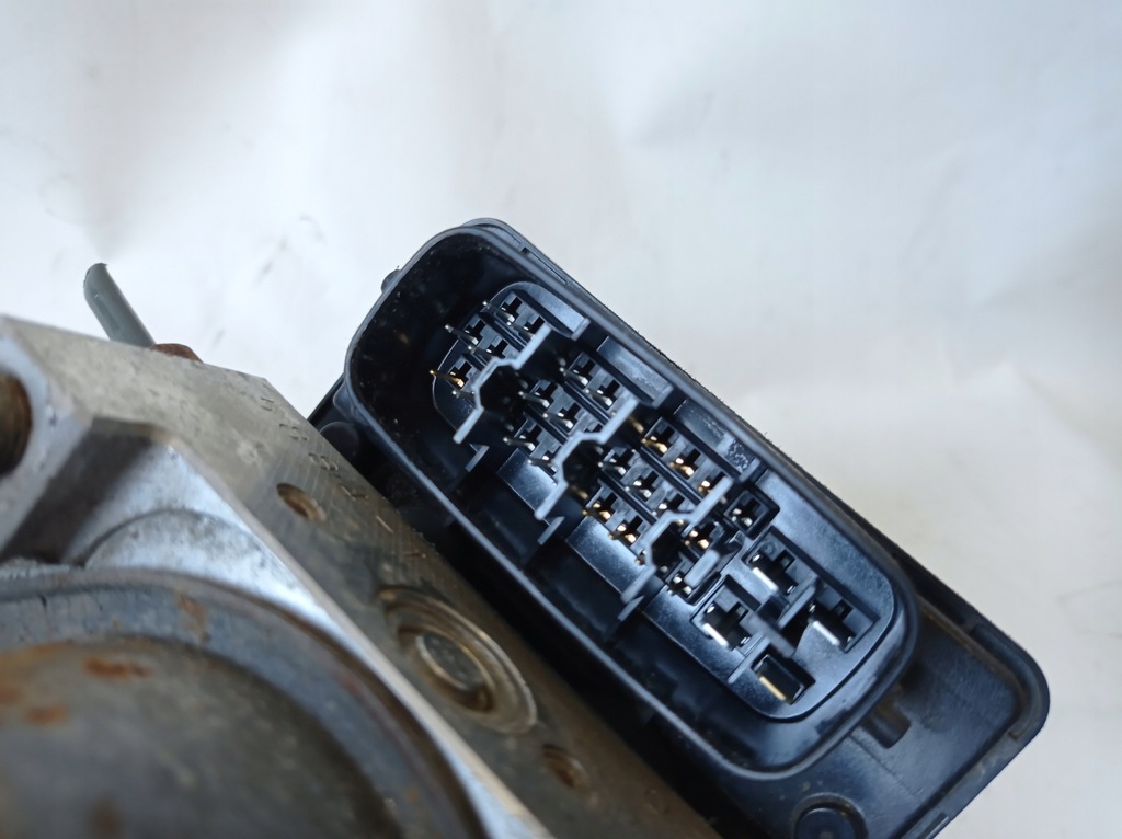 фото №8, Насос abs toyota yaris 8954152110