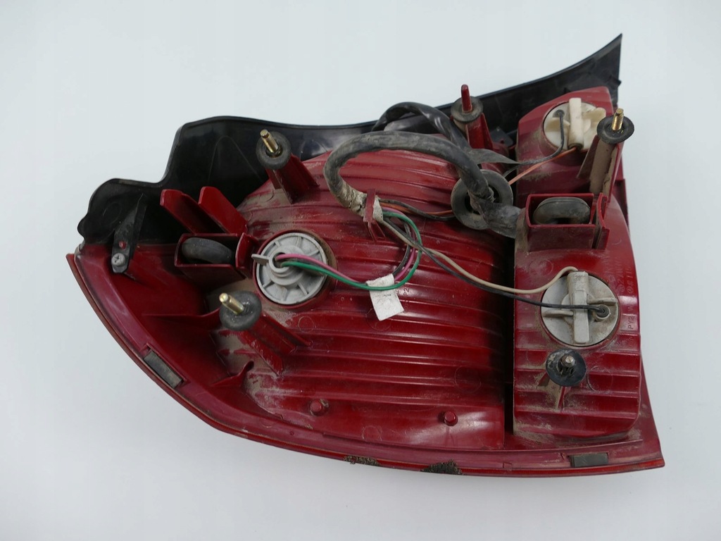 фото №8, Hyundai elantra лампа правый задняя правая задняя