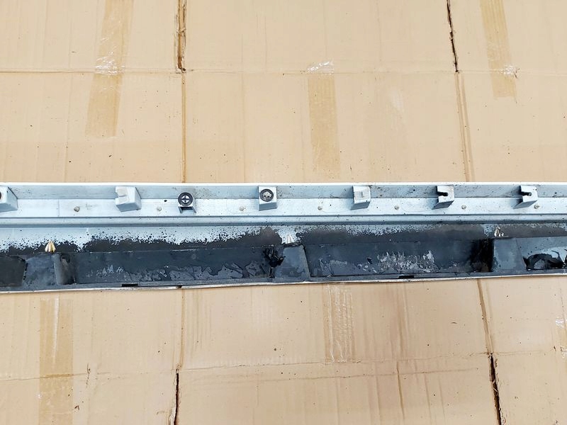 фото №13, Opel ampera volt молдинг порог левая накладка na порог левый 22840891