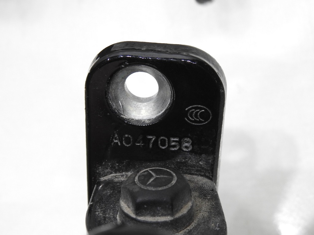 фото №7, Петля петлі двері лівий задня 040 w212 kombi