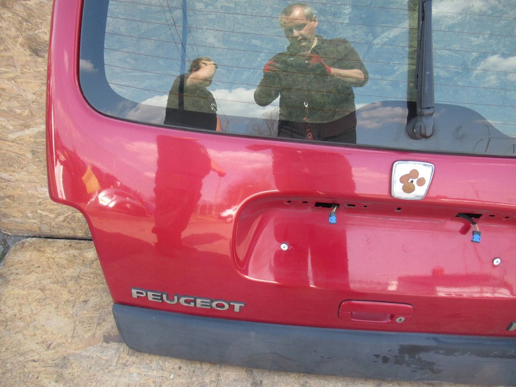 фото №11, Крышка багажника задняя peugeot partner i