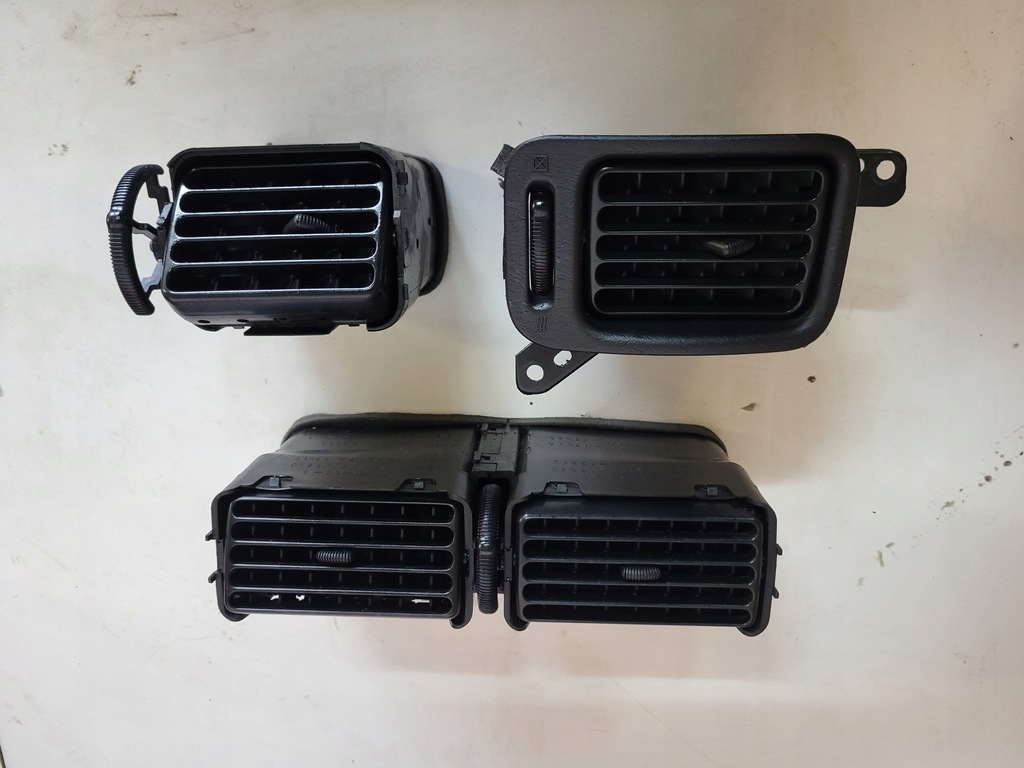 фото №1, Toyota mr2 sw20 решётка обдув правая