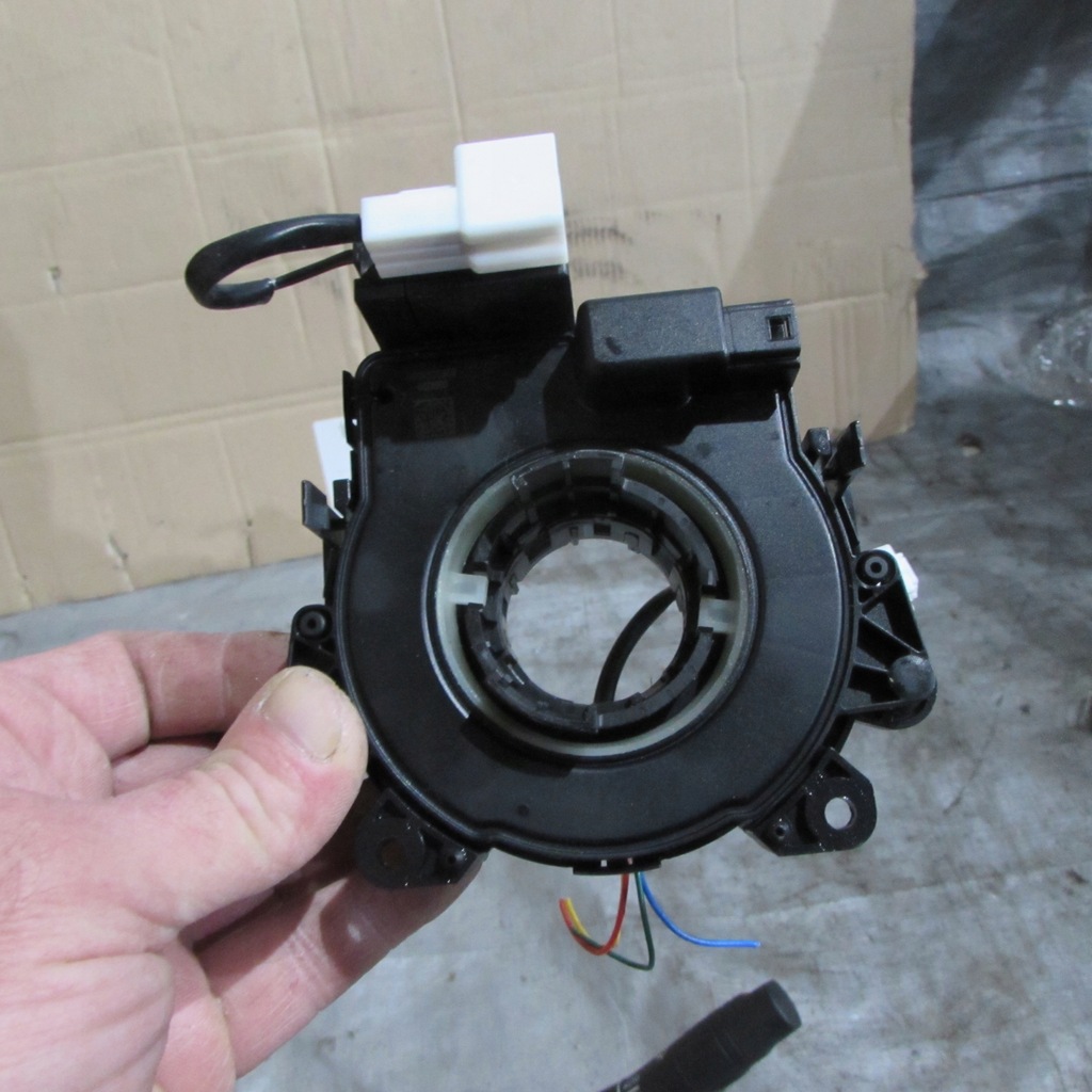 фото №1, Стрічка подушки безпеки nissan leaf ii 255545sh0a