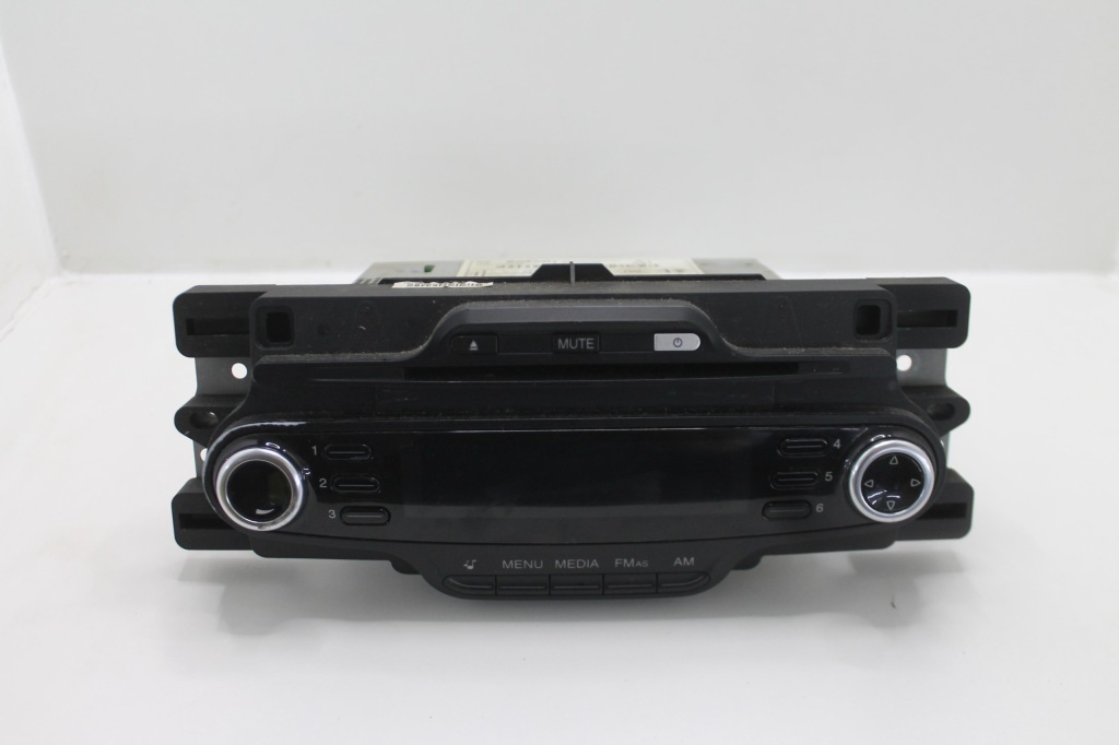 фото №1, Радіо cd заводський 7647302316 alfa romeo giulietta 10-20