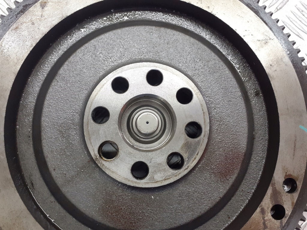 фото №3, Колесо маховик bmw e46 2.0 d c0706093