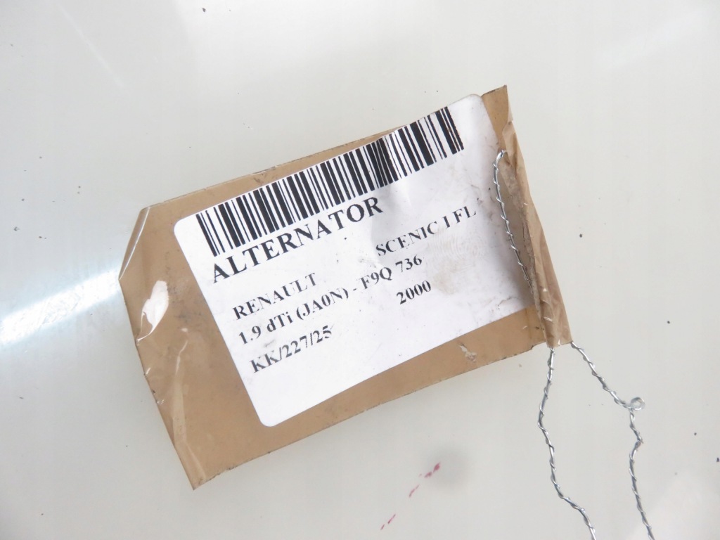 Купити Генератор renault scenic 1 fl 1.9 dti 98 - f9q 736 8200107686