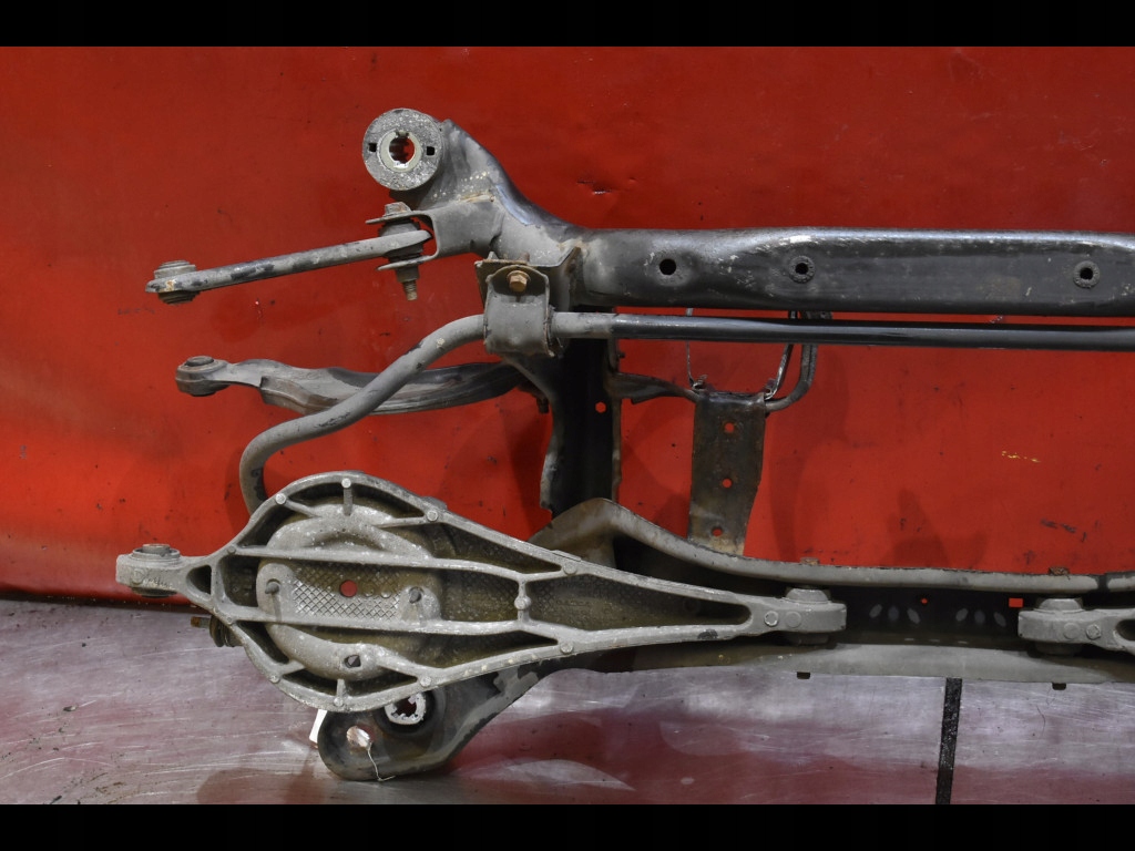 фото №7, Подрамник балка подрамник подрамник перед volvo v60 1 i 2.0 d3 163 km 10-13