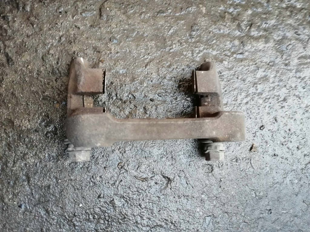 Купити Скоба праве правий задній peugeot 307 307cc citroen c4 hdi