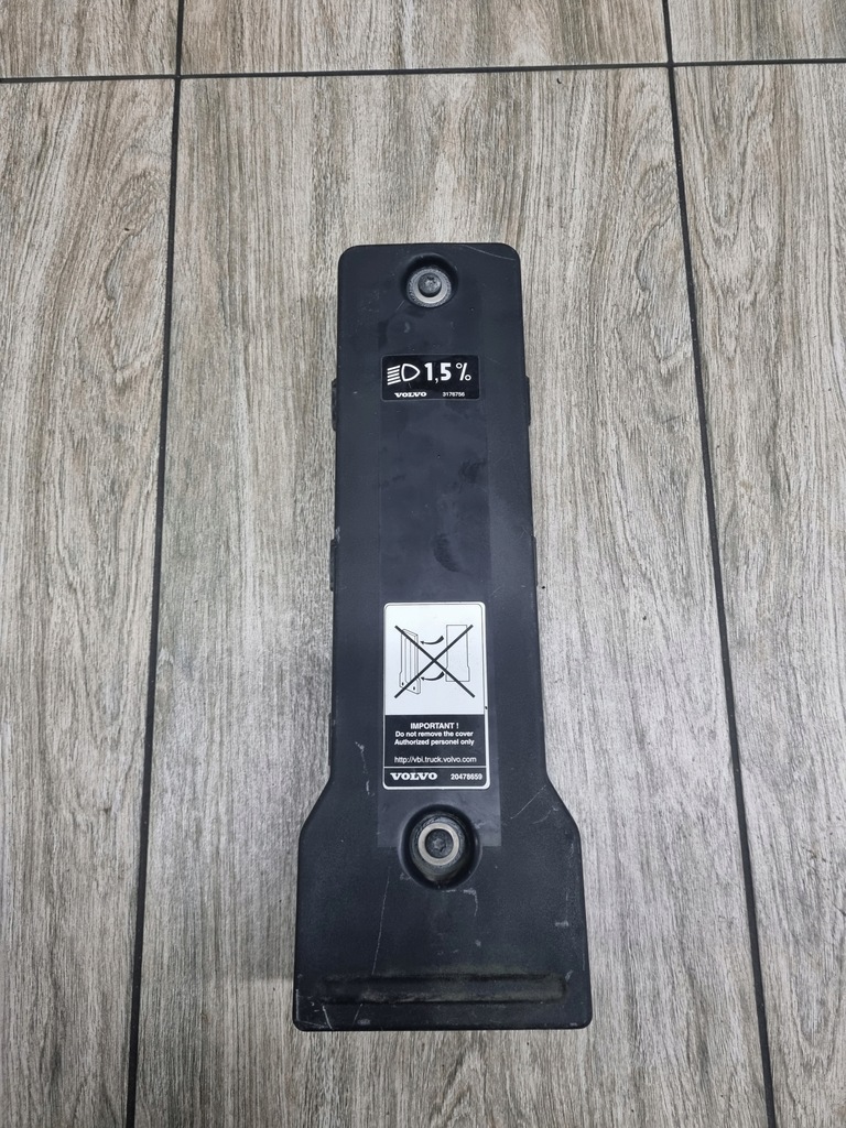 фото №1, Защита накладка электропроводка корпус volvo fh fm 9 12 оригинал