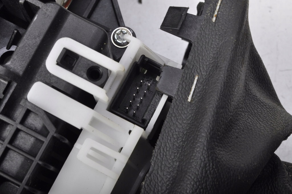 фото №14, Audi s4 b8 выборщик домкрат передач 8k2713041ad