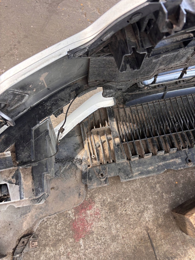 Audi a5 8t 8f 8t0 807 437 am бампер передний s-line polift 11-16 с Разборки