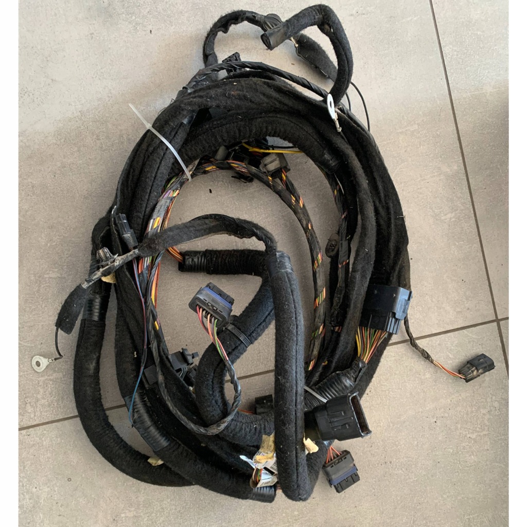 фото №1, Джгут трубопровід кузов простір вантажний 241635684r renault master iii