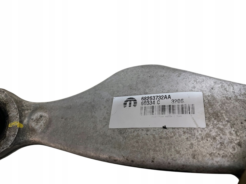 фото №8, Поворотный кулак правая задняя рычаг амортизатор суппорт jeep grand cherokee wk2 lift