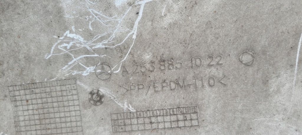 фото №8, Накладка бампера задняя спойлер mercedes glc x253 накладка-спойлер спойлер // 1652