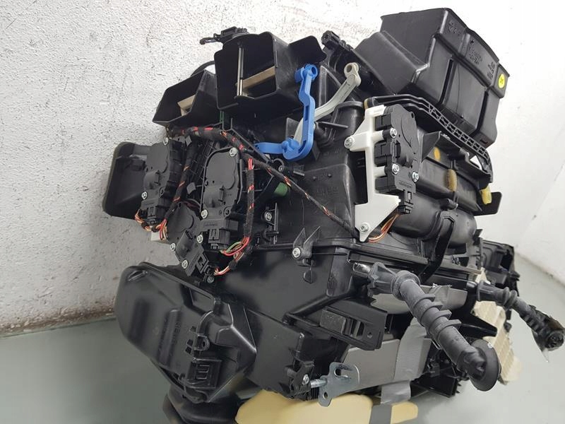 фото №7, Отопитель кондиционер audi s5 8t 4.2 8k1820005ab