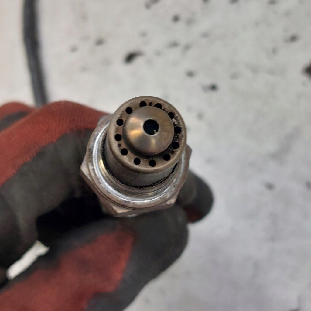 фото №7, Ford kuga 1 2,0tdci датчик лямбда-зонд 0281004564