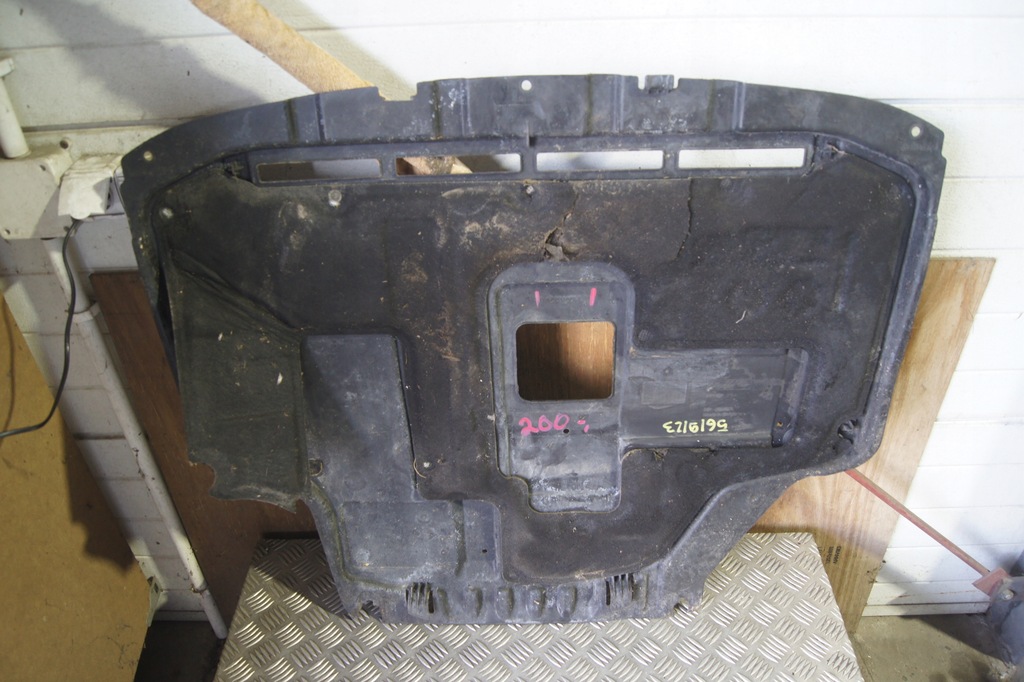 фото №1, Защита pod двигатель fiesta mk7 8a616m001a