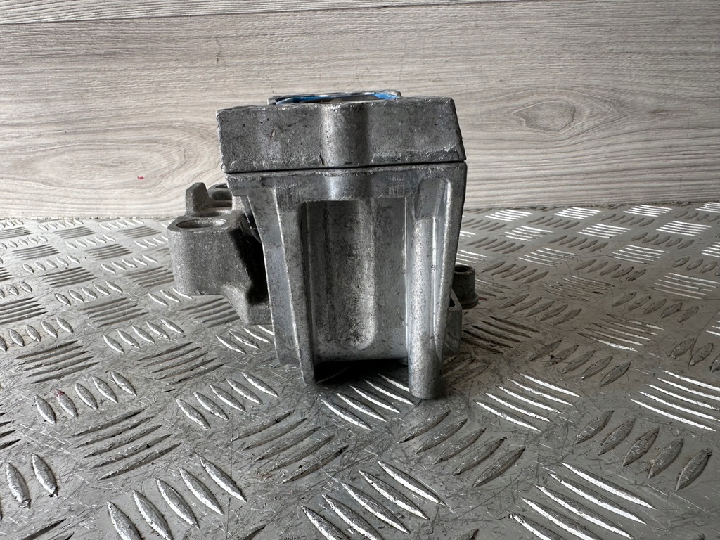 фото №14, Vw passat b7 usa 1.8 бензин seat audi кронштейн подушка двигателя 1k0 199 262