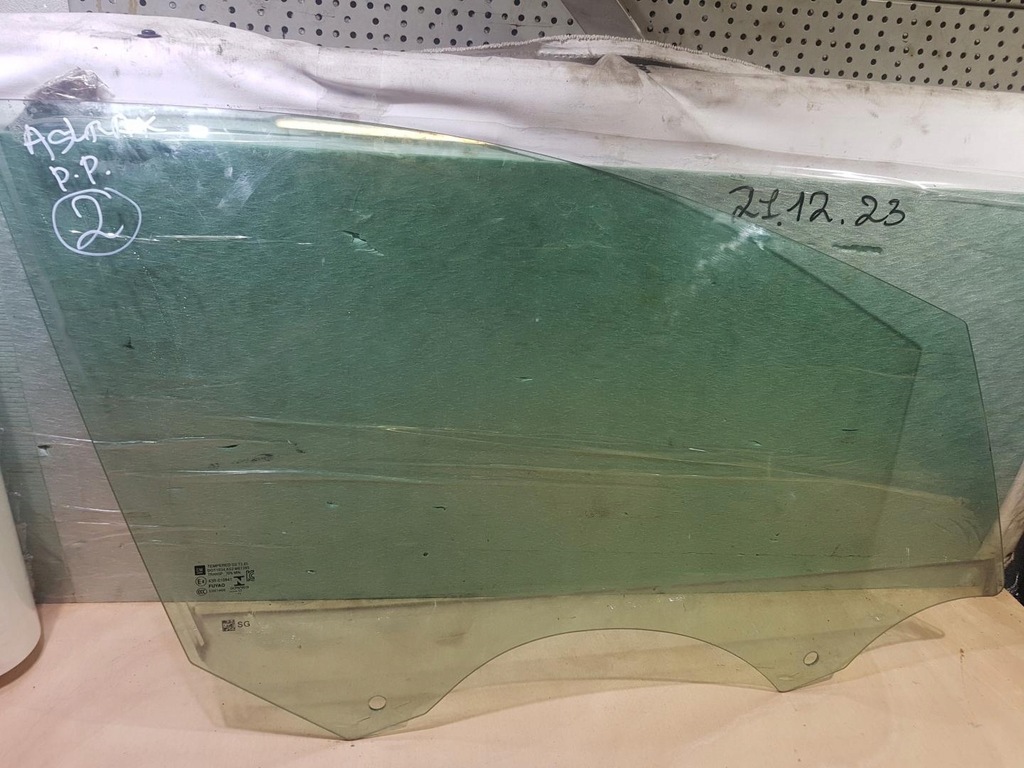 фото №1, Скло правий перед opel astra k 5 2017r