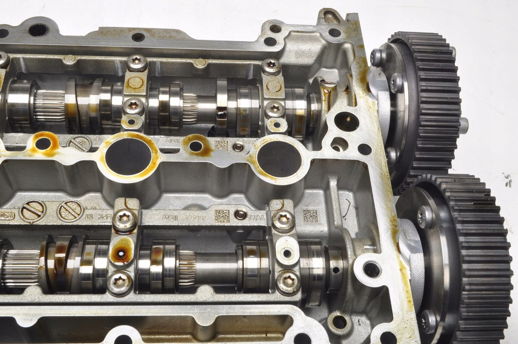 фото №8, A3 8v 1.5 tfsi 110kw 150km головка 05e103404e