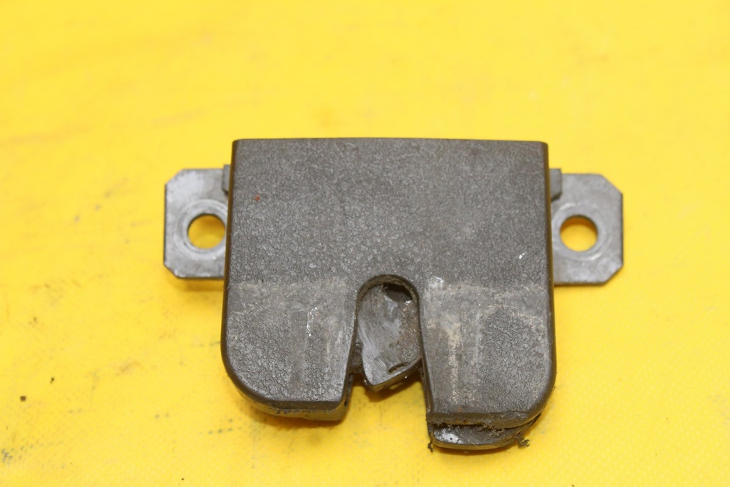 фото №1, Замок кришки багажника leon i 3b9827505c