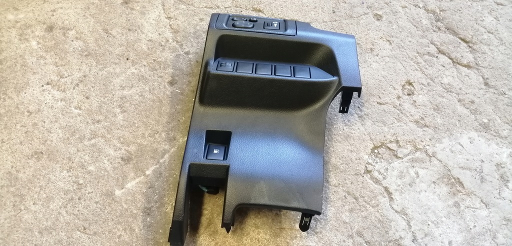 фото №1, Lexus ct 200h захист консолі