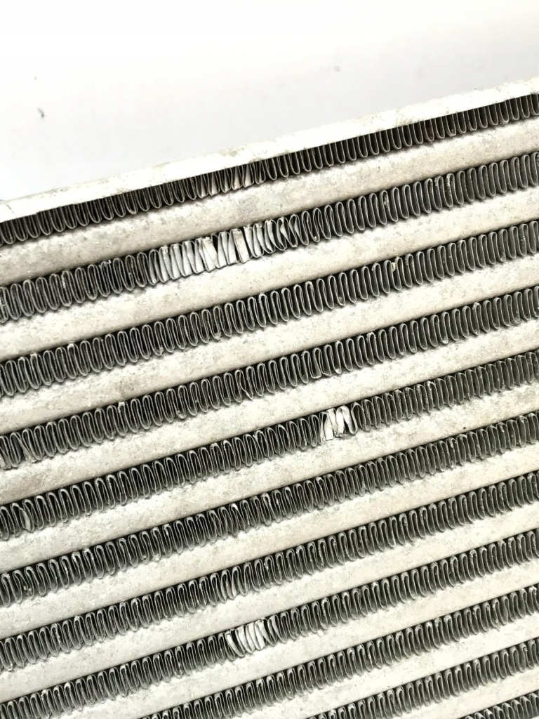 Радіатор інтеркулер mercedes a2045000200 Зі Шроту