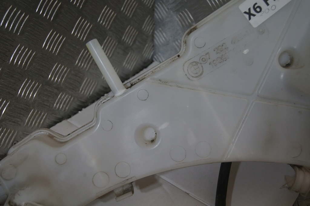 фото №5, Bmw x6 f16 бак омивача