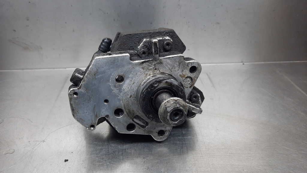 фото №2, Насос упорскування 8200170377 0445010033 renault master ii 2.5 dci