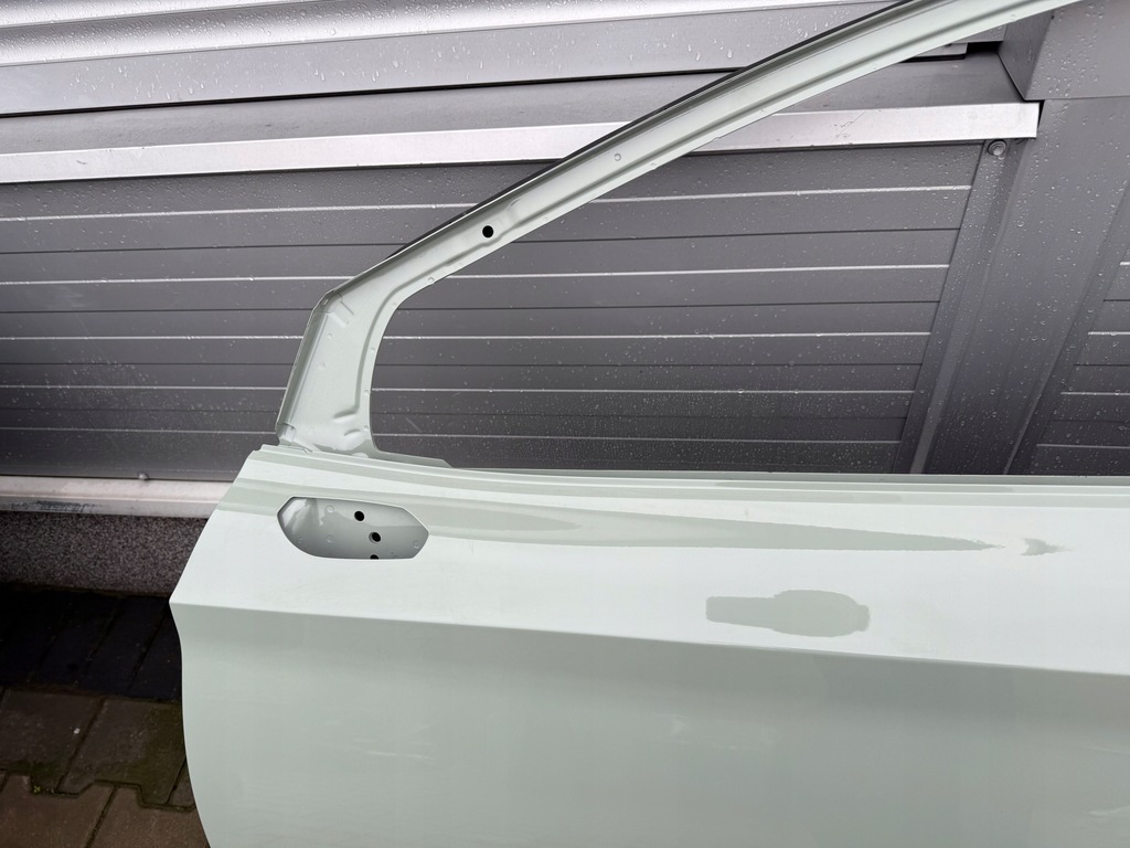 фото №13, Дверь левая передние i задние skoda enyaq 5la накладки