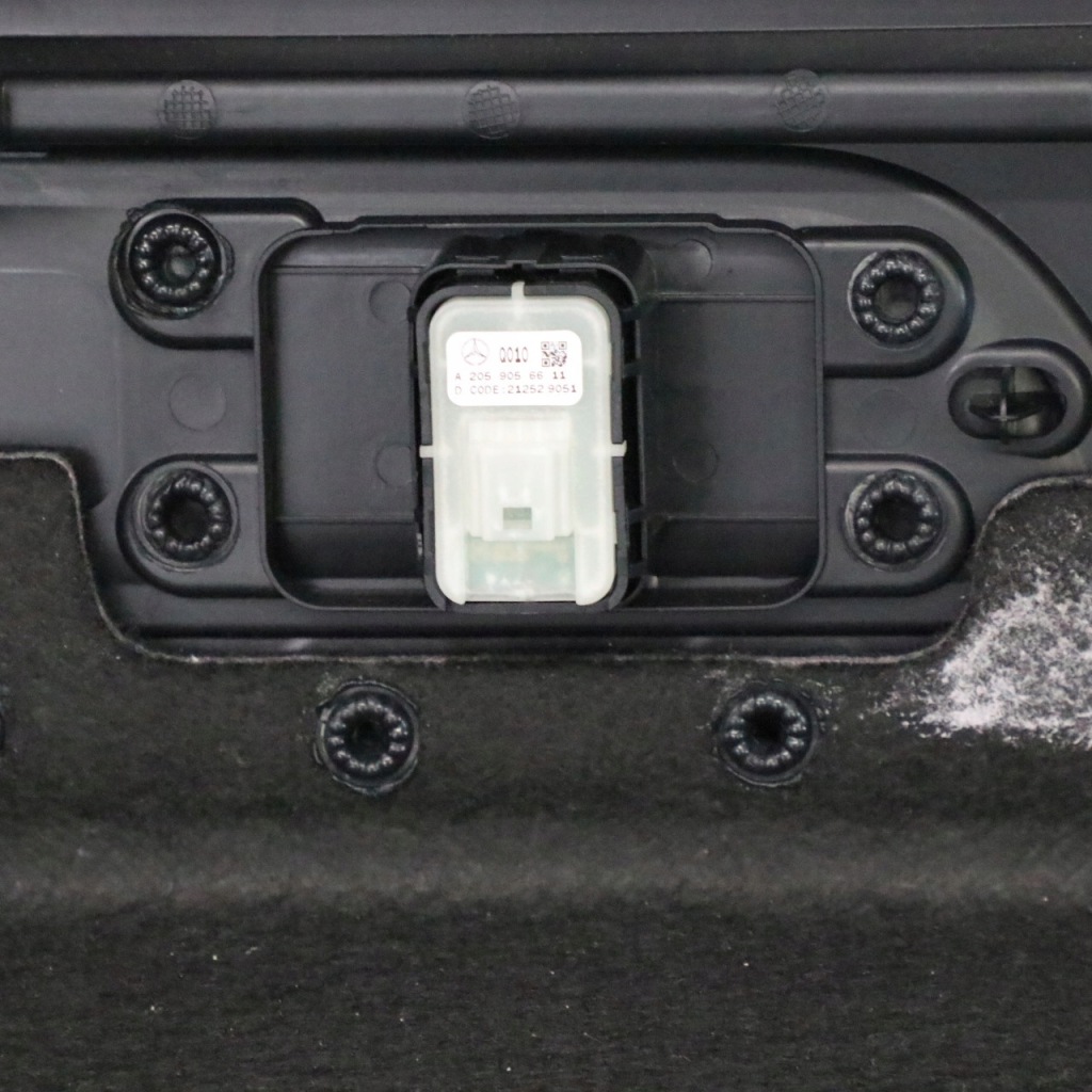 фото №12, Mercedes glc x253 обшивка багажника лівий чорний a2536908903